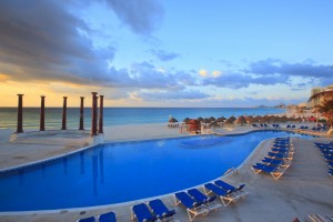 Krystal Hotels Cancun